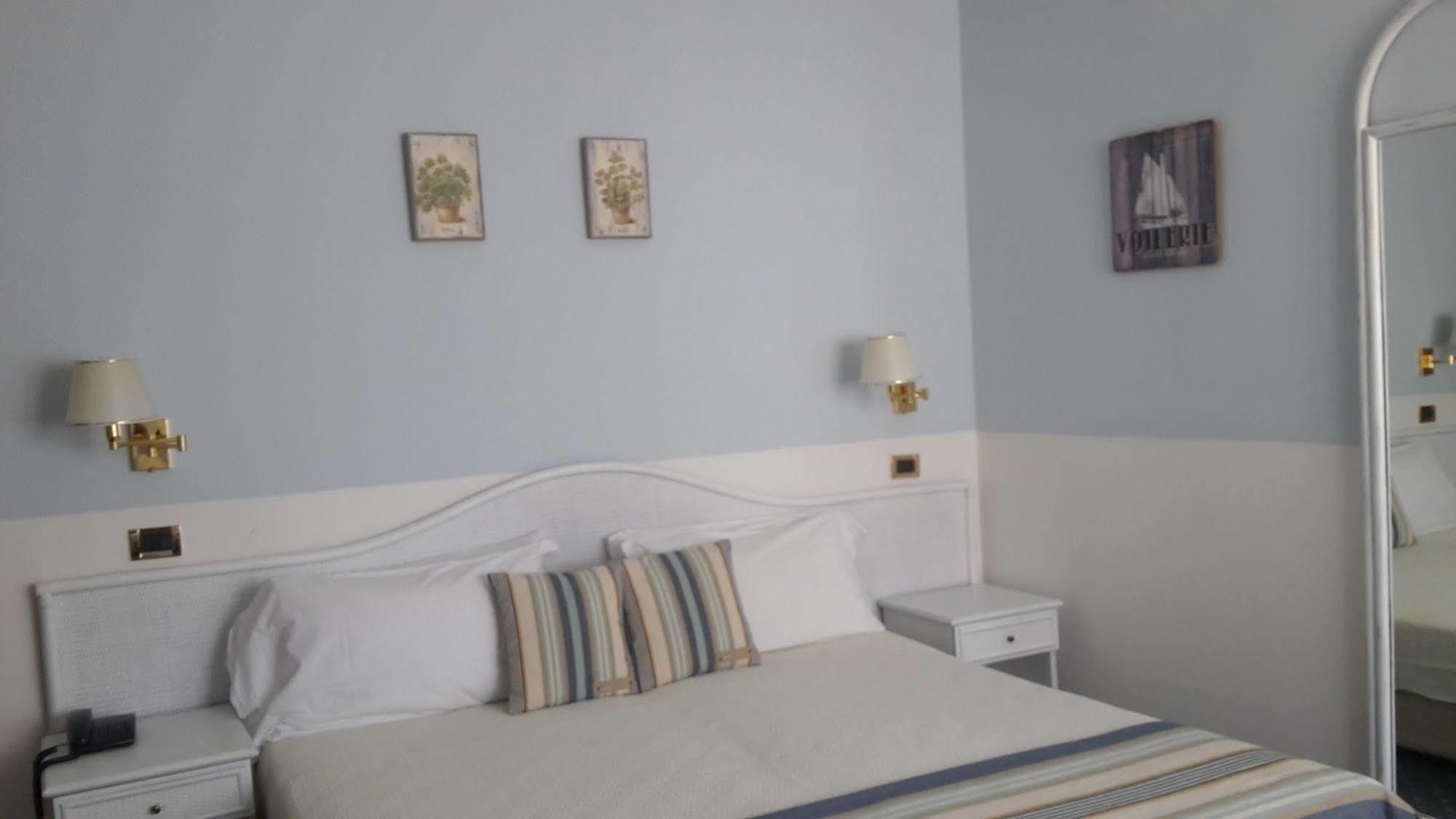 Hotel Villa Tiziana Lido di Venezia Eksteriør bilde